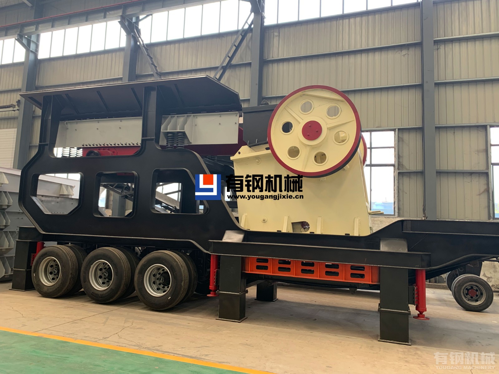 建筑垃圾破碎用什么破碎机？